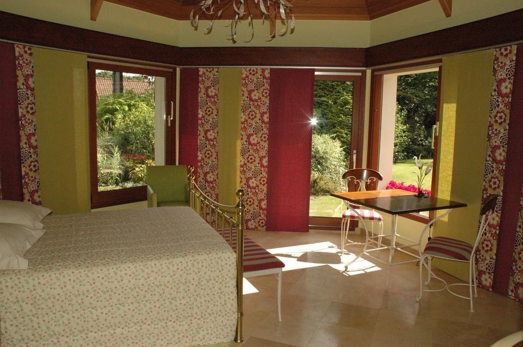 La Coulonniere Bed & Breakfast Wismes Dış mekan fotoğraf